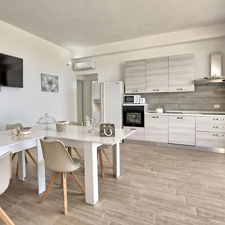 Villa Infinito By Posarellivillas *