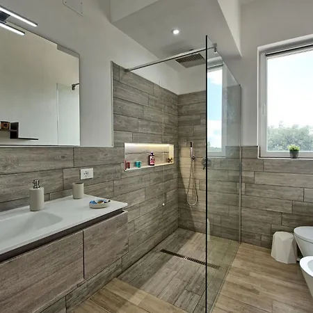 Infinito By Posarellivillas Villa